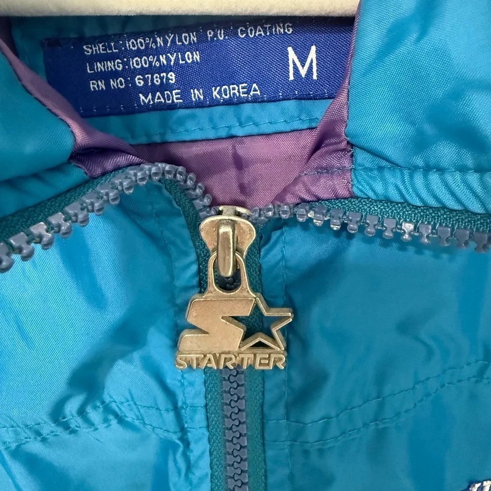 🔥 Vintage Charlotte Hornets Starter Jacket – Size M – Made in Korea 🔥 - Picture 4 of 4